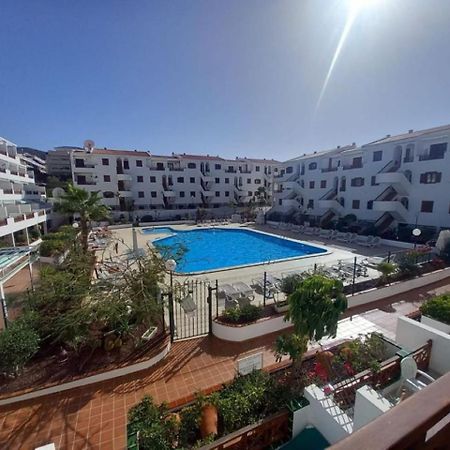 Victoria Court 2 - Lovely Apartment 65 Лос-Крістіанос Екстер'єр фото